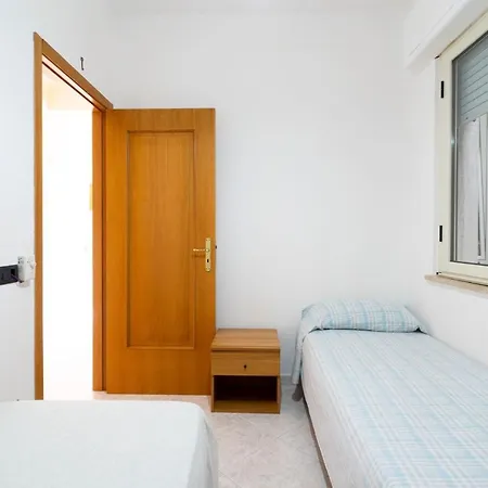 Seafront 5 Stars - Comfortable Ferienhaus Marina di Strongoli